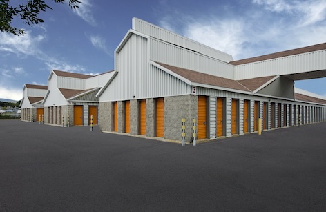 Storage Units at StorageMart - 555 Rue Clemenceau St Quebec City QC